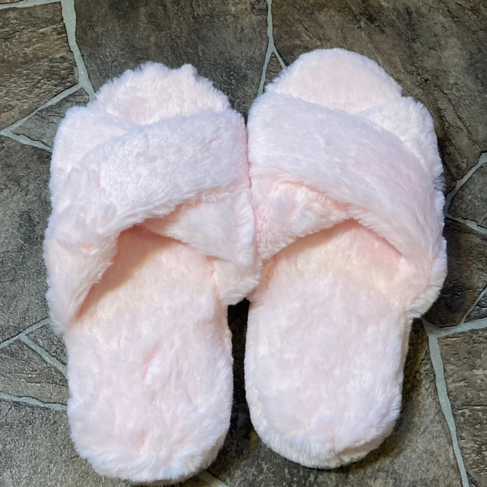 New Fuzzy Faux Fur Open Toe Crisscross House Slippers- Multiple Colors & Sizes - Picture 7 of 14